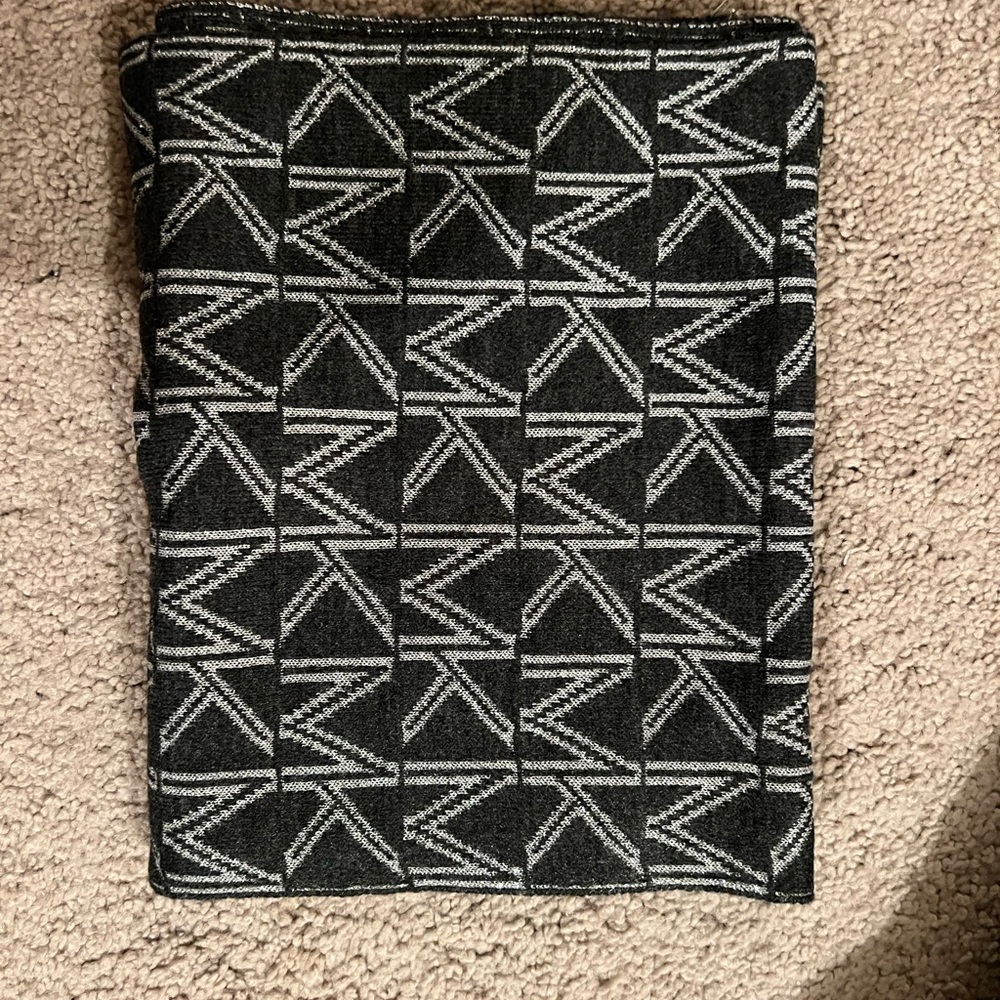 Michael Kors Black and Silver Scarf